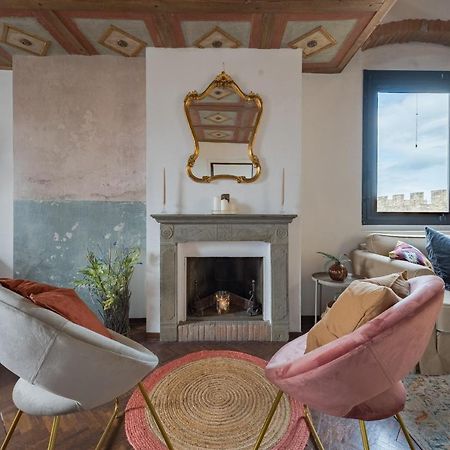 Via Lamberti, 3 - Florence Charming Apartments - Charming And Historic 5Th-Floor Attic Apartment With Elevator In A Building At The Heart Of Vibrant Florence, Just A 2-Minute Walk From All Attractions Exterior foto