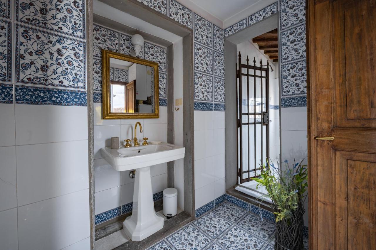 Via Lamberti, 3 - Florence Charming Apartments - Charming And Historic 5Th-Floor Attic Apartment With Elevator In A Building At The Heart Of Vibrant Florence, Just A 2-Minute Walk From All Attractions Exterior foto